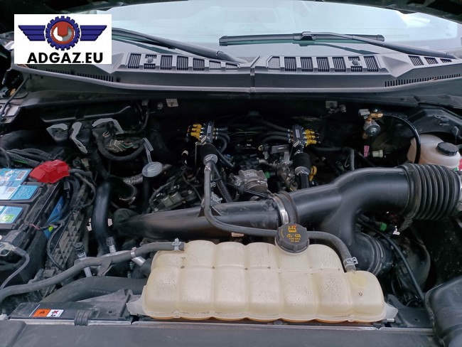 FORD F150 2,7 bezpośredeni wtrysk 6 cylindrów 12 wytryskiwaczy, instalacja KME dual 2X, zbiornik 103L, reduktor R03450